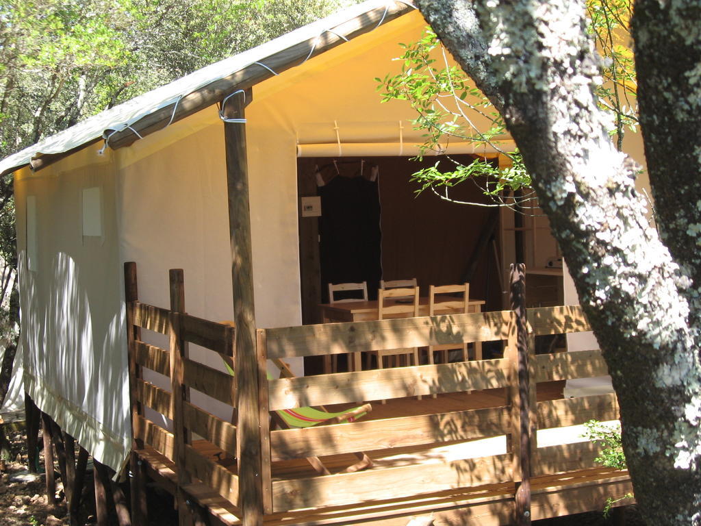 Luxury tent Mille Etoiles Labastide-de-Virac
